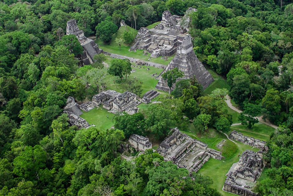 peradaban maya